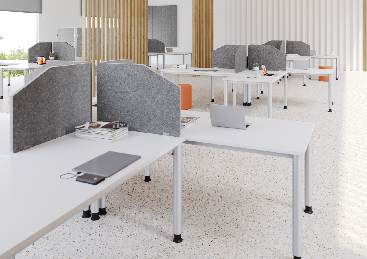 Großraumbüro mit Bench-Arbeitsplätzen für ein Team, Büroausstattung NRW